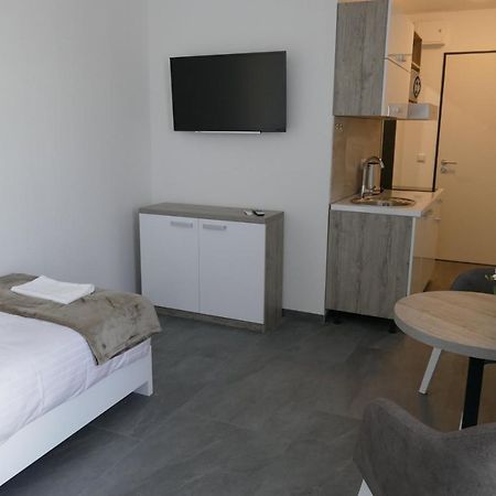 נוי-אולם Hp Apartments מראה חיצוני תמונה